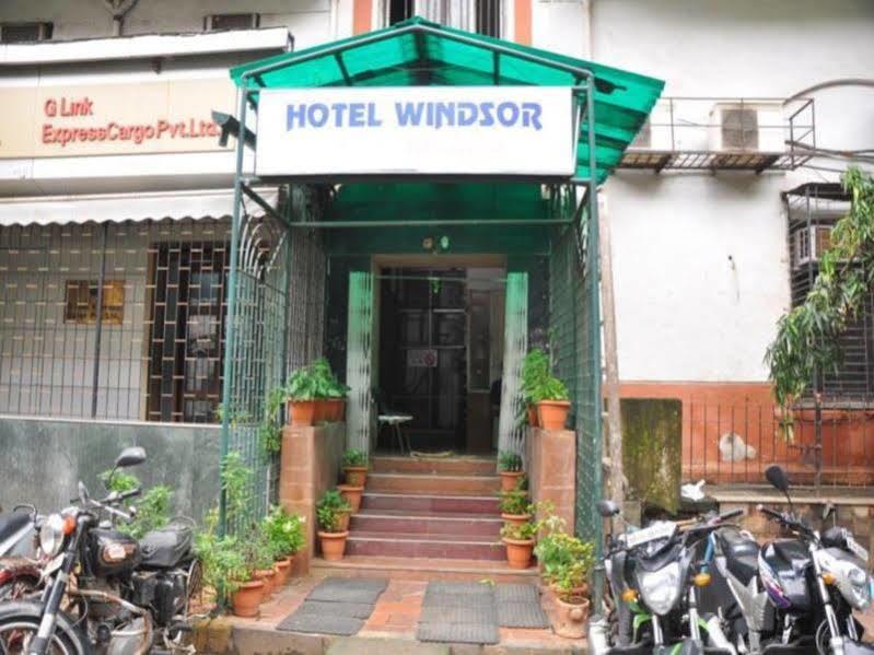 Hotel Windsor Mumbai Exterior photo